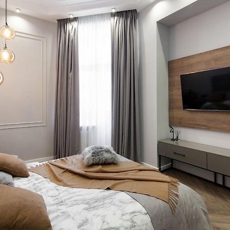 Кості Левицького 11 Lviv Dış mekan fotoğraf
