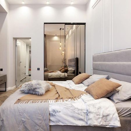 Кості Левицького 11 Lviv Dış mekan fotoğraf