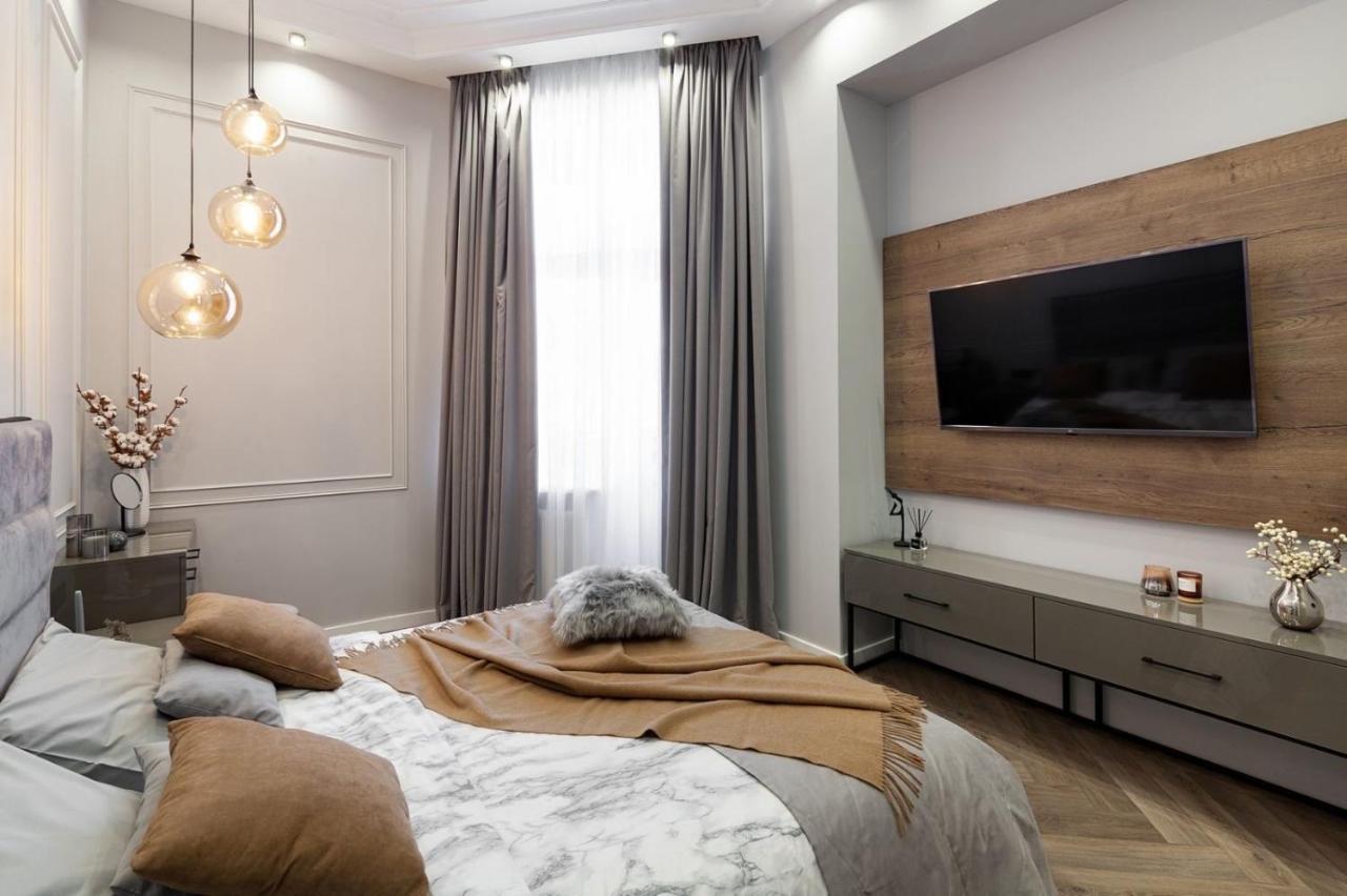 Кості Левицького 11 Lviv Dış mekan fotoğraf